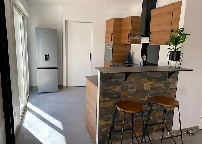 Balnéaire à 300m De La Piscine&spa Сasa de vacaciones *